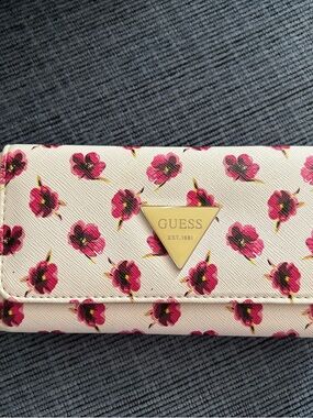 GUESS Floral Wallet